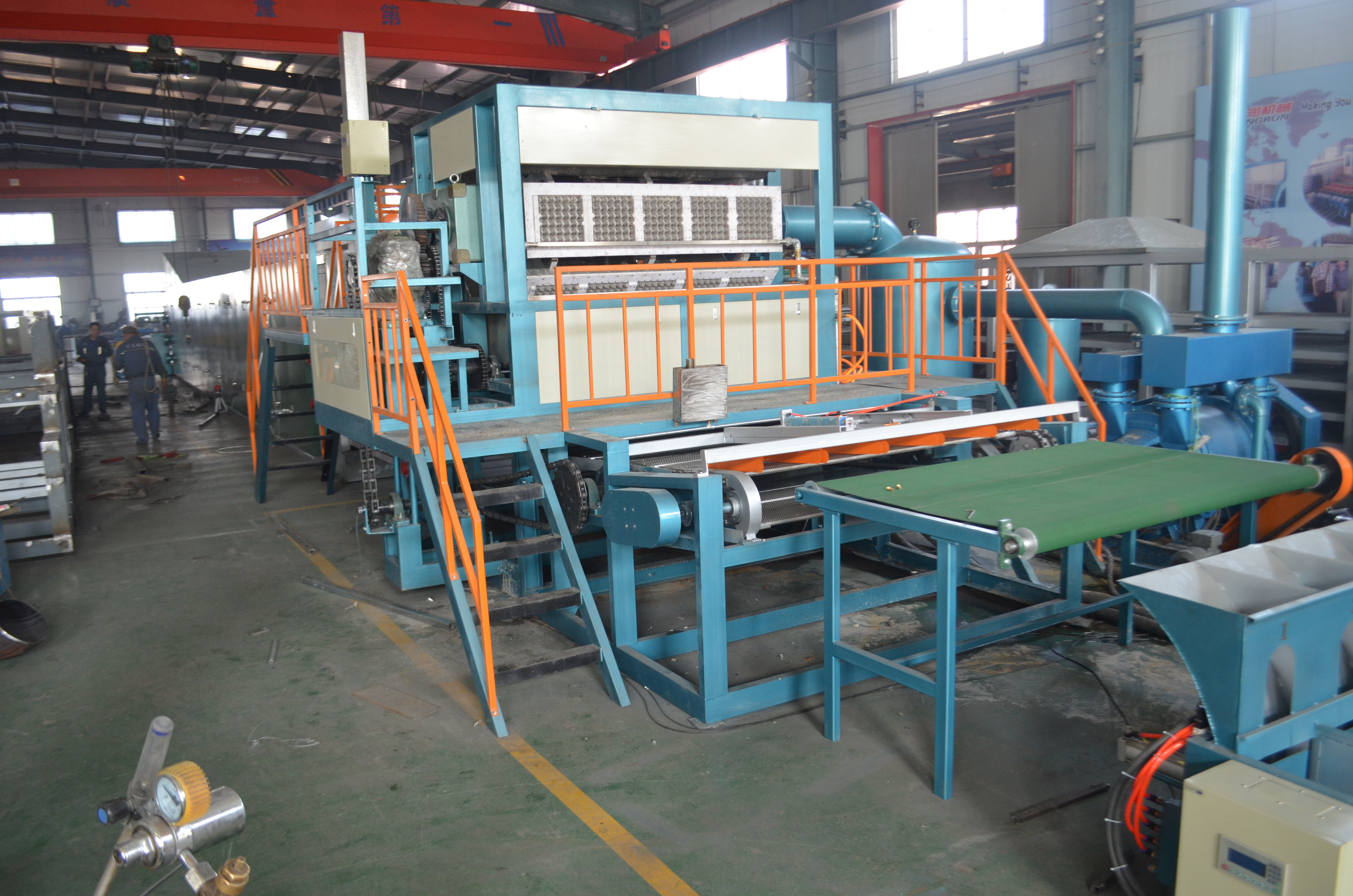 蛋托機(jī)、蛋托生產(chǎn)線(xiàn)、雞蛋托盤(pán)機(jī)，請(qǐng)致電宏潤(rùn)包裝